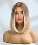 lc8037 Short Blonde Shoulder Wigs For Lady